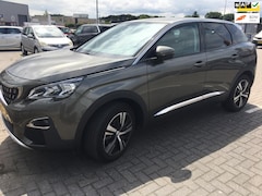 Peugeot 3008 - 1.2 PureTech Crossway EXPORT