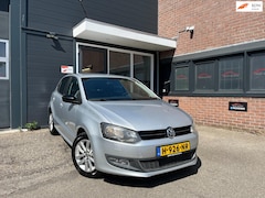 Volkswagen Polo - 1.2-12V Comfortline|Pdc|Carplay|Stoelv.warming