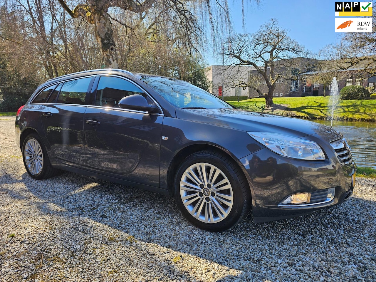 Opel Insignia Sports Tourer - 1.4 Turbo EcoFLEX Business+ - AutoWereld.nl