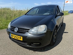 Volkswagen Golf - 1.6 Trendline incl nieuwe apk en garantie