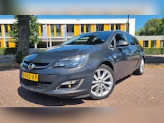 Opel Astra - 1.4Turbo 140pk Cosmo Leer/ Navi/ Trekhaak
