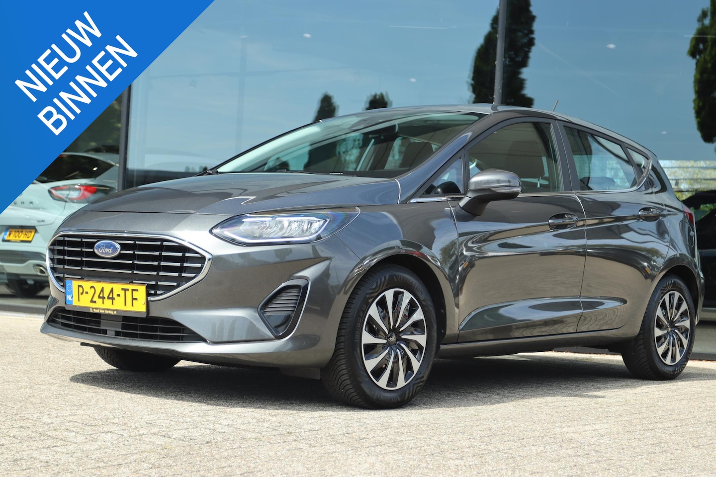 Ford Fiesta - 1.0 ECOBOOST AUT. HYBRID TITANIUM | CARPLAY | ADAPT. CRUISE | CLIMATE | PDC - AutoWereld.nl
