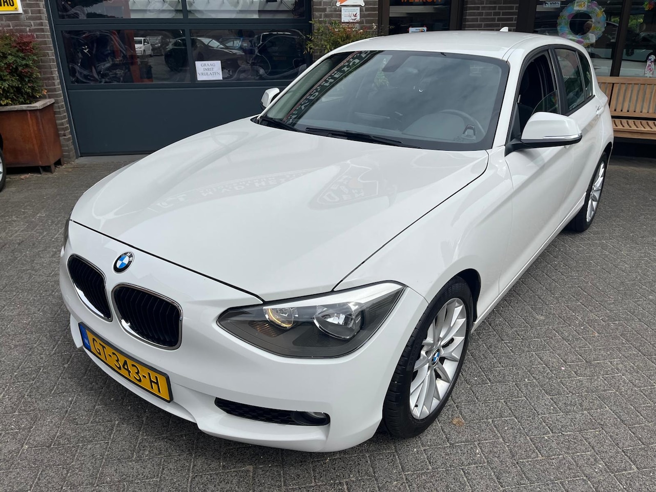 BMW 1-serie - (e87) 116I Executive Sport - AutoWereld.nl