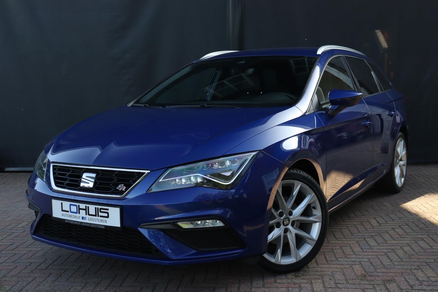 SEAT Leon ST - 1.5TSI FR 150PK | DSG | VIRTUAL | KEYLESS | CARPLAY - AutoWereld.nl