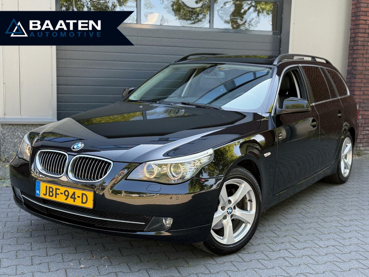 BMW 5-serie Touring - 523i Business Line 523i Business Line - AutoWereld.nl