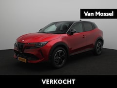Alfa Romeo Junior - Elettrica Speciale 54 kWh | Panorama dak | Bi-Colore |