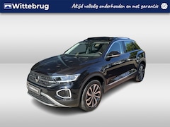 Volkswagen T-Roc - 1.5 TSI Style / Virtual cockpit pro / Panorama dak / Led Plus verlichting / Carplay