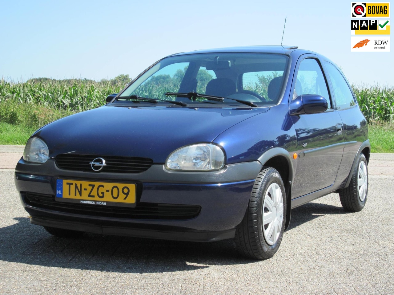 Opel Corsa - 1.4i Sport 1.4i Sport - AutoWereld.nl