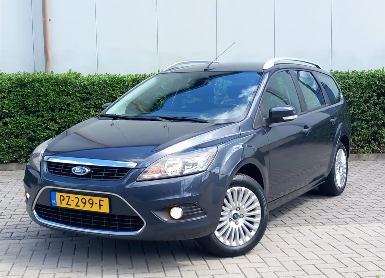 Ford Focus Wagon - 1.6 74KW Cool&Sound - AutoWereld.nl