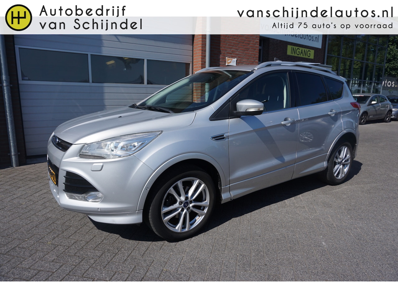 Ford Kuga - 1.5 150PK TITANIUM STYLING PACK KEURIGE STAAT CAMERA TREKHAAK STOELVERWARMING NAVI CLIMA C - AutoWereld.nl
