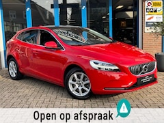 Volvo V40 - 2.0 D2 Nordic+ 2018 AUT NAVI LEDER Trekh EXPORT