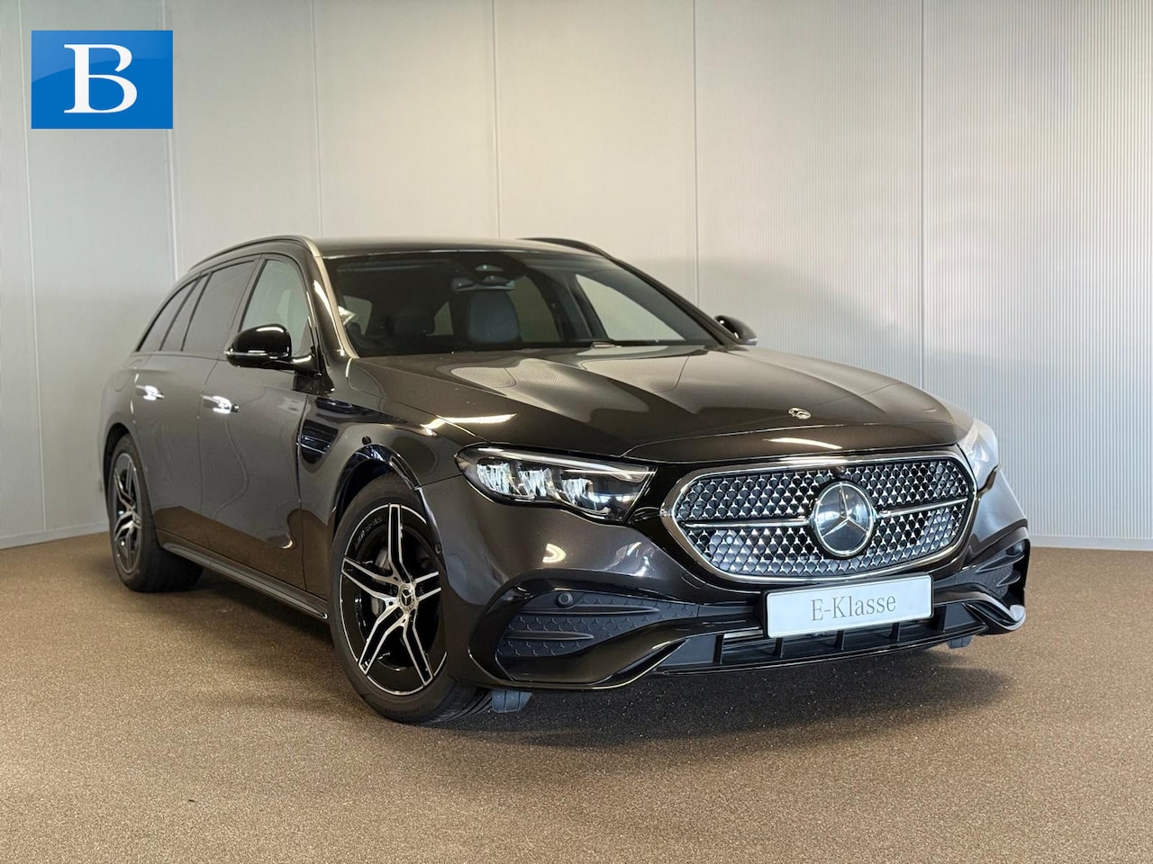 Mercedes-Benz E-klasse Estate - 200 AMG STYLING-NW MODEL-NIGHT-CAMERA-TREKHAAK-DODEHOEK-COMPLEET - AutoWereld.nl