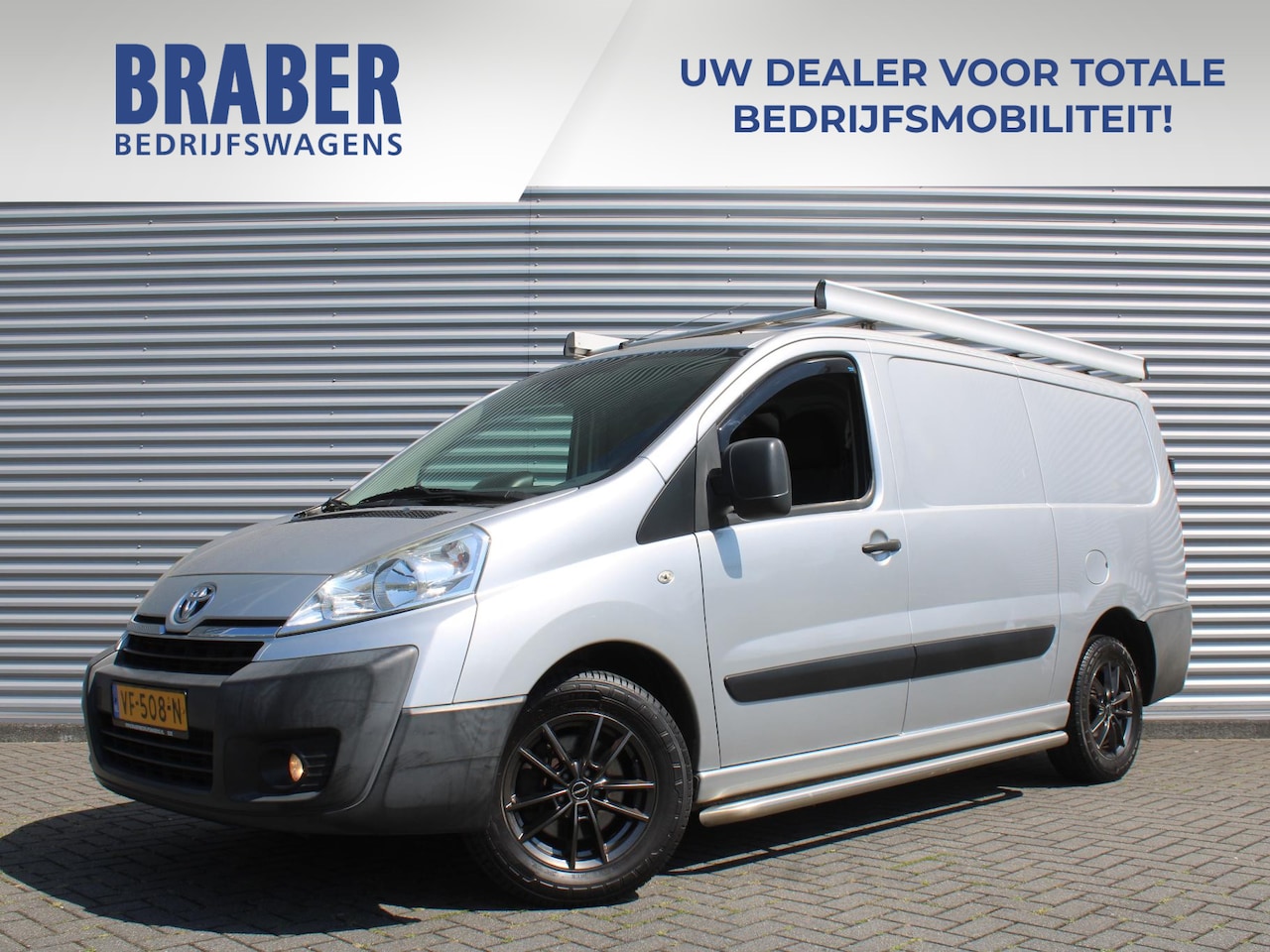 Toyota ProAce - 1.6D L2H1 Aspiration | Trekhaak | Camera | Imperiaal | Side bars | 16" LM | - AutoWereld.nl