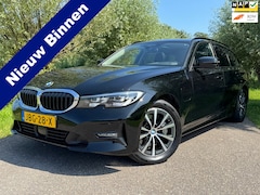 BMW 3-serie Touring - 330e High Exe / Incl. BTW / Automaat / Schuifdak / Navi / Half Leder / Elektrische Achterk