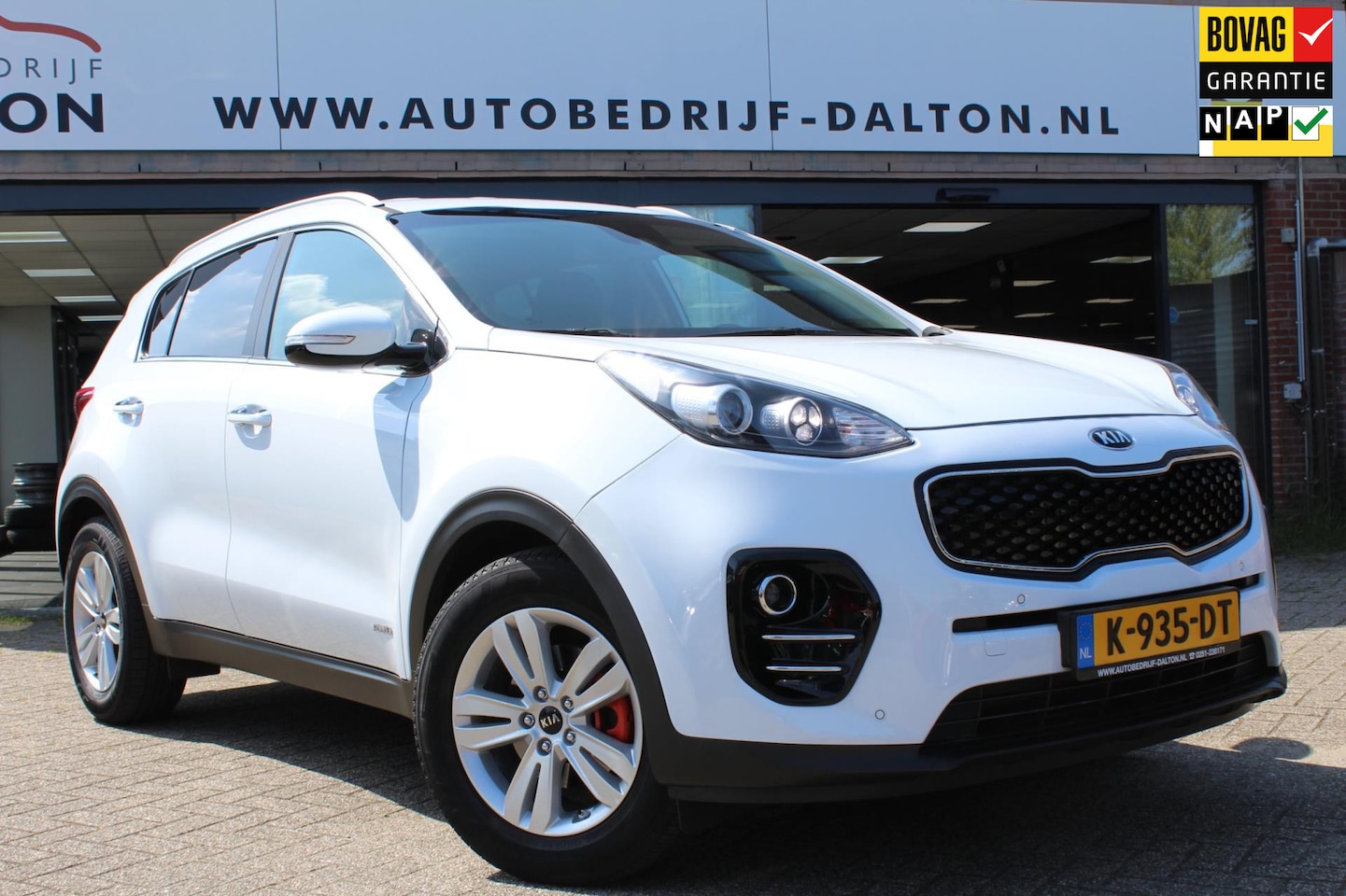 Kia Sportage - 1.6 T-GDI 4WD DynamicLine AUTOMAAT / LAGE KM! / NAVIGATIE - AutoWereld.nl
