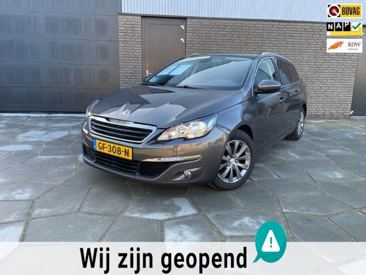 Peugeot 308 SW - 1.2 VTi Style|Climate-Control|Pano-Dak|Dak-Rails|Groot scherm en privacy glas - AutoWereld.nl