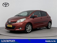 Toyota Yaris - 1.3 VVT-i Dynamic | Navigatie | Parkeercamera |