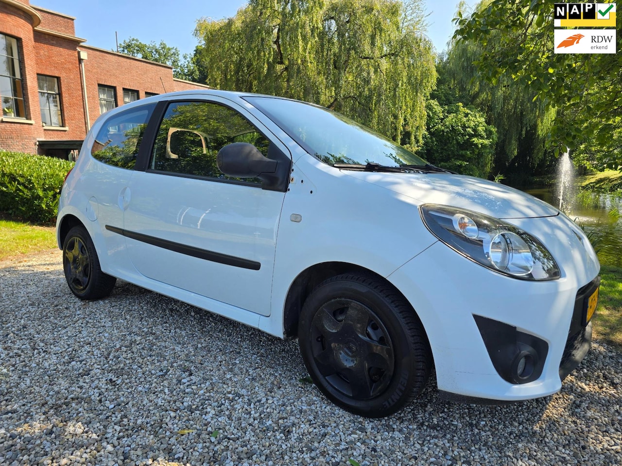 Renault Twingo - 1.2 Dynamique SPORT airco *apk:07-2026* - AutoWereld.nl