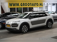 Citroën C4 Cactus - 1.2 e-VTi Shine Airco, Trekhaak, Panoramadak