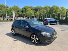 Volkswagen Golf - 1.4 TSI Highline. AUTOMAAT