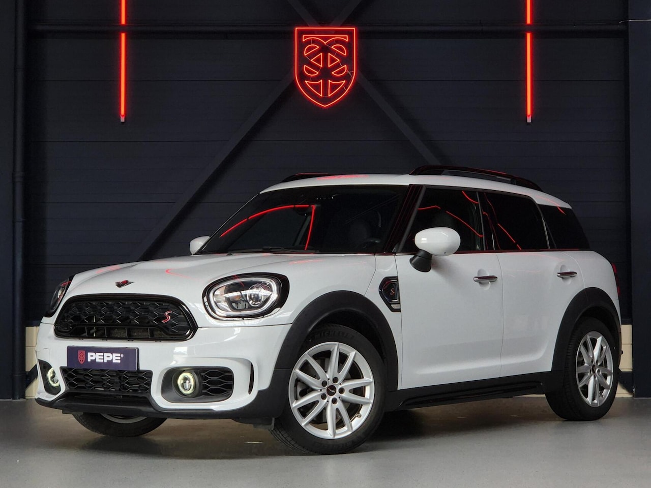 MINI Countryman - 2.0 Cooper S Hammersmith|JCW PAKK.|PANO|LEDER - AutoWereld.nl