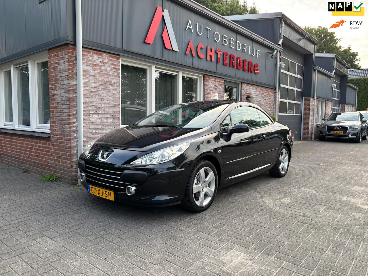 Peugeot 307 CC - 2.0-16V Cabrio! NAP! Leer! Airco/Clima! Cruise Control! Nette Auto! - AutoWereld.nl