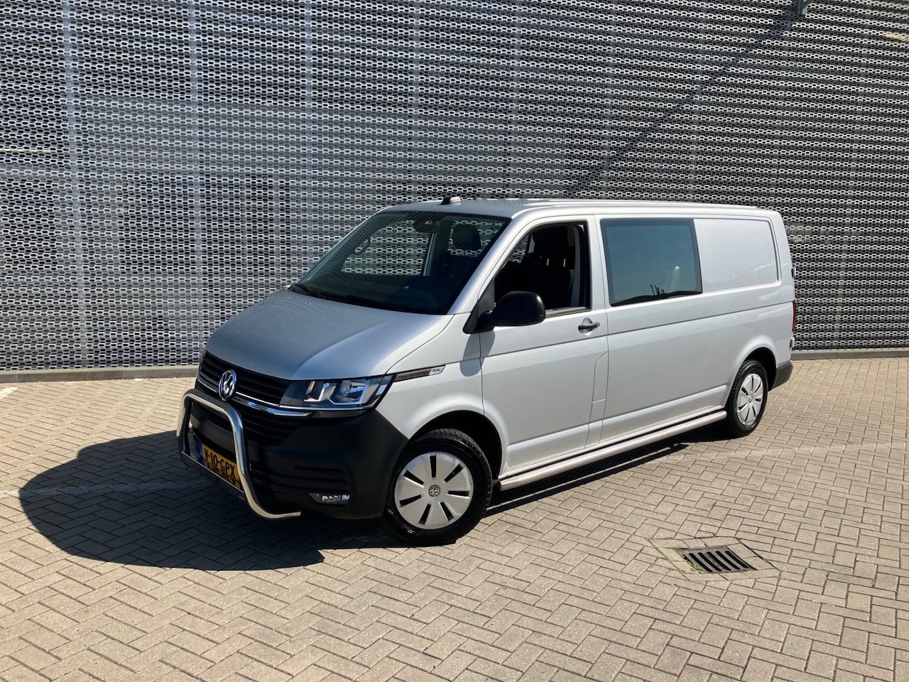 Volkswagen Transporter - 2.0 TDI L2H1 DC Comfortline 2.0 TDI 110 PK L2H1 DC Comfortline - AutoWereld.nl