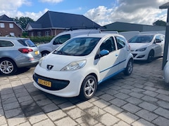 Peugeot 107 - 1.0-12V 5 DRS Lm Vlg Apk 26/8/2026