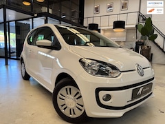Volkswagen Up! - 1.0 move up CNG Eerste eigenaar Dealer onderhouden Stoelverwarming Bluetooth AUX