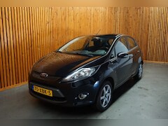 Ford Fiesta - 1.6 TDCI ECONETIC TREND/ NAVI/ AIRCO