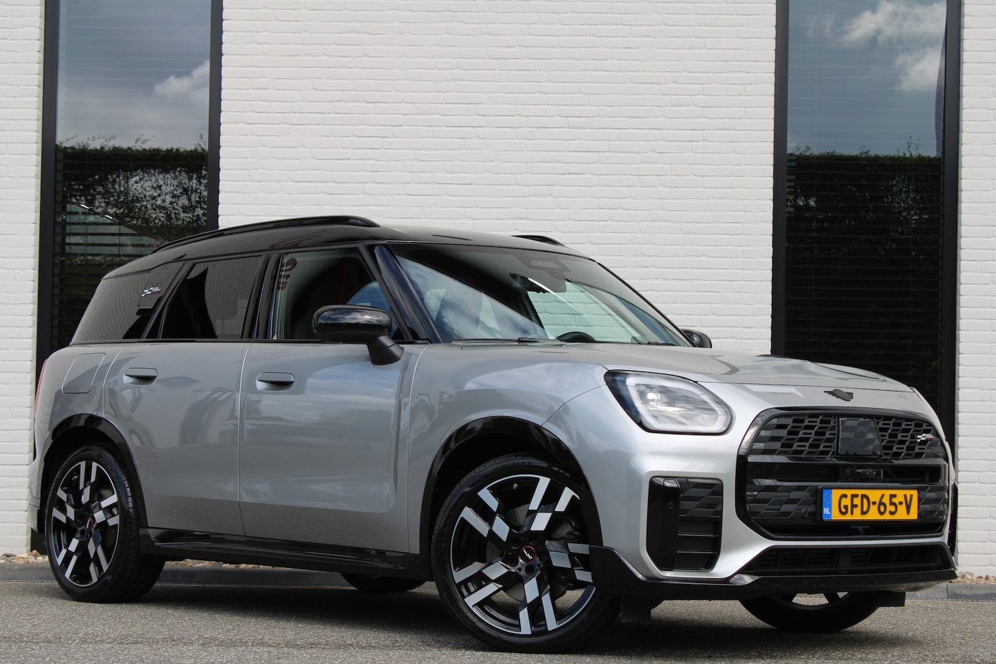 MINI Countryman - Mini 1.5 C John Cooper Works XL / NL-auto / Panorama / 9.000km / Vol Opties / NIEUWSTAAT - AutoWereld.nl