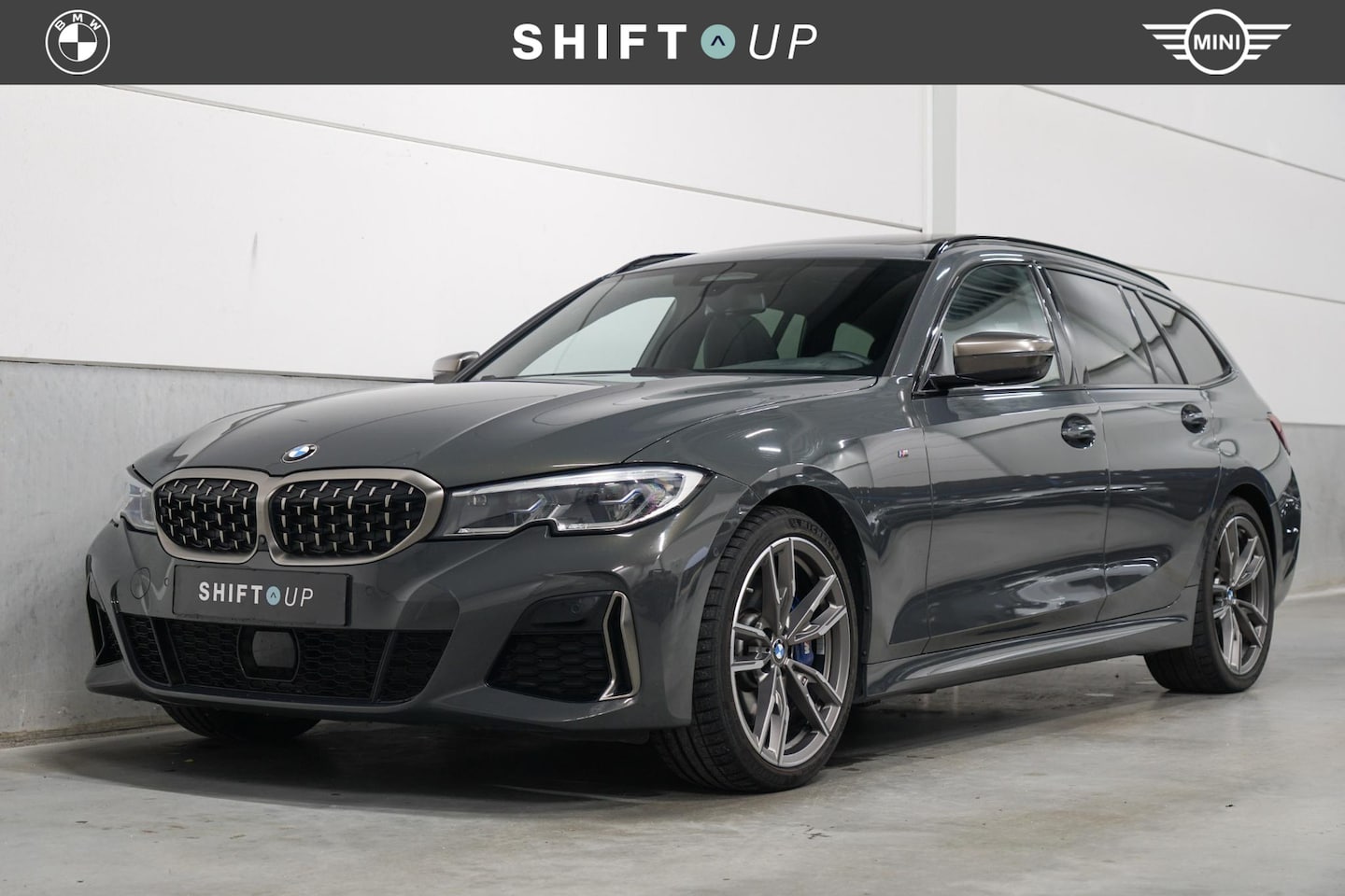 BMW 3-serie Touring - M340i xDrive Panoramadak | Head Up | CoPilot | Elektr. Trekhaak - AutoWereld.nl