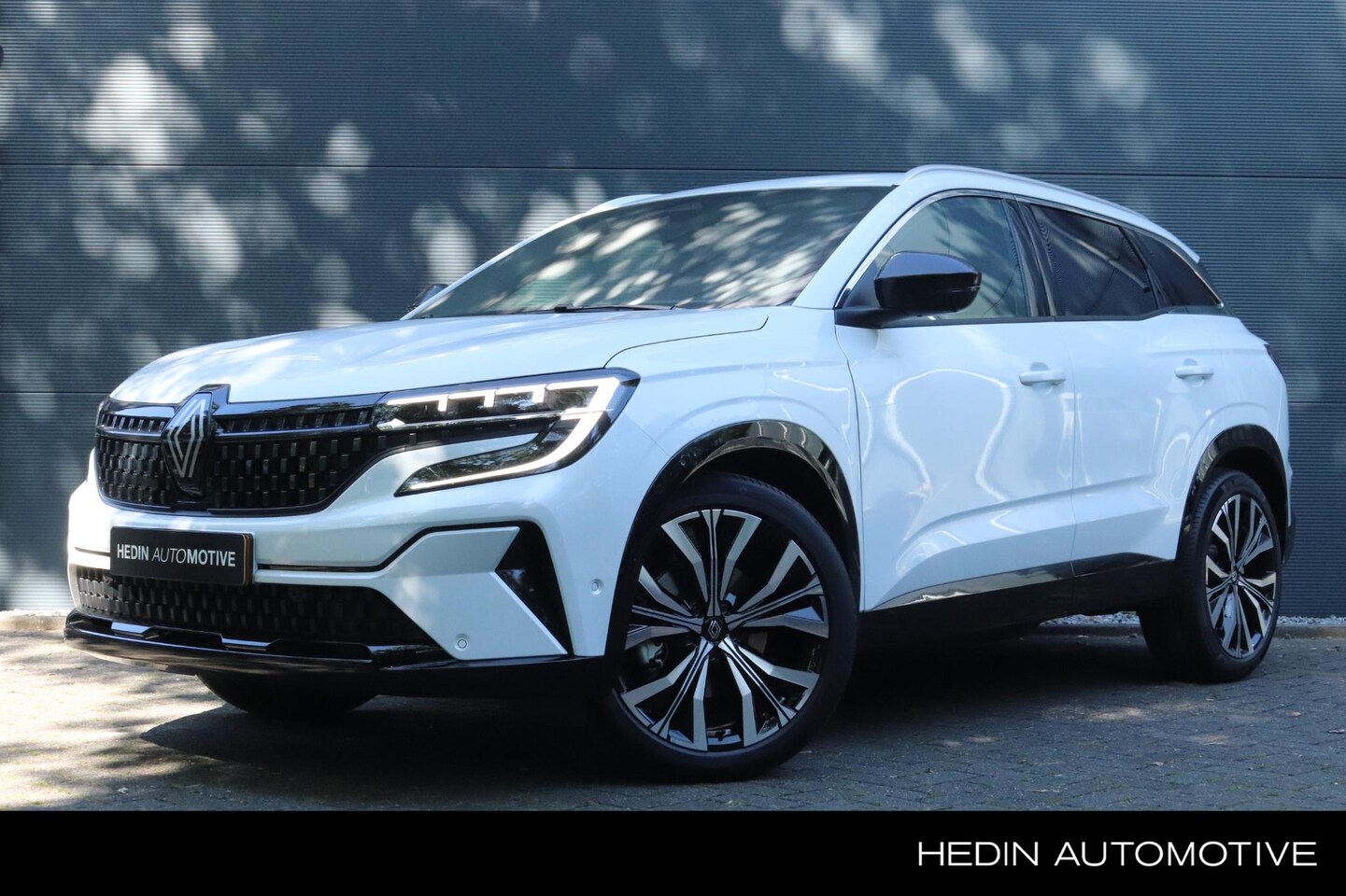 Renault Austral - E-Tech Hybrid 200 Automaat Iconic | Pack Harman/Kardon | Pack Advanced Driving Assist - AutoWereld.nl