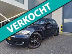 BMW 1-serie - 118i NAVI PSENSOR CRUISE 2 X SLEUTELS 6 BAK