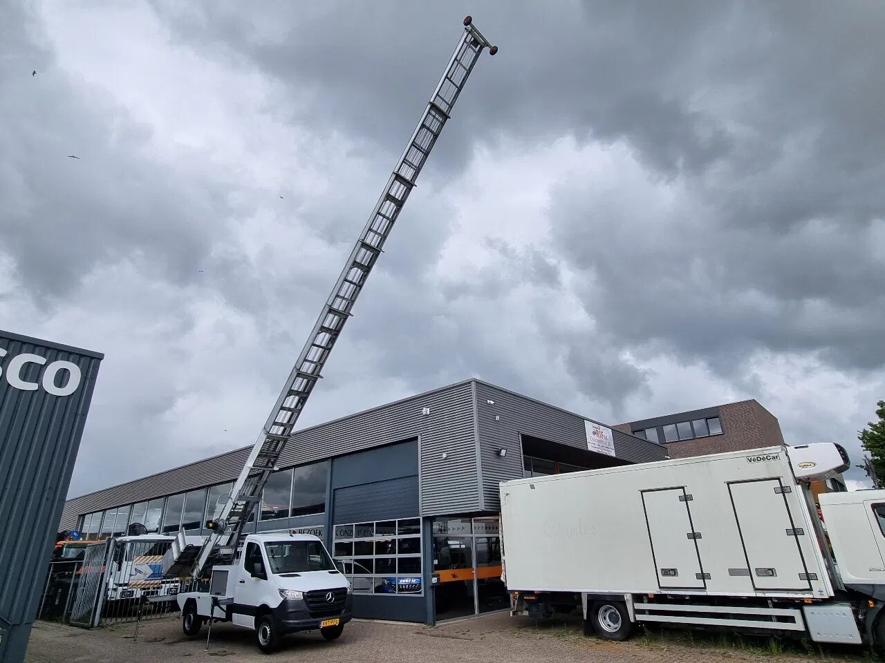 Mercedes-Benz Sprinter - Sprinter 315 CDI/ Böcker 30M Ladderlift/ Möbellift/ Movinglift - AutoWereld.nl
