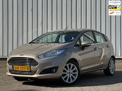 Ford Fiesta - 1.0 EcoBoost Titanium, AfnTrekhaak, Navi, ClimateControle, CruiseControle, PDC, N.A.P