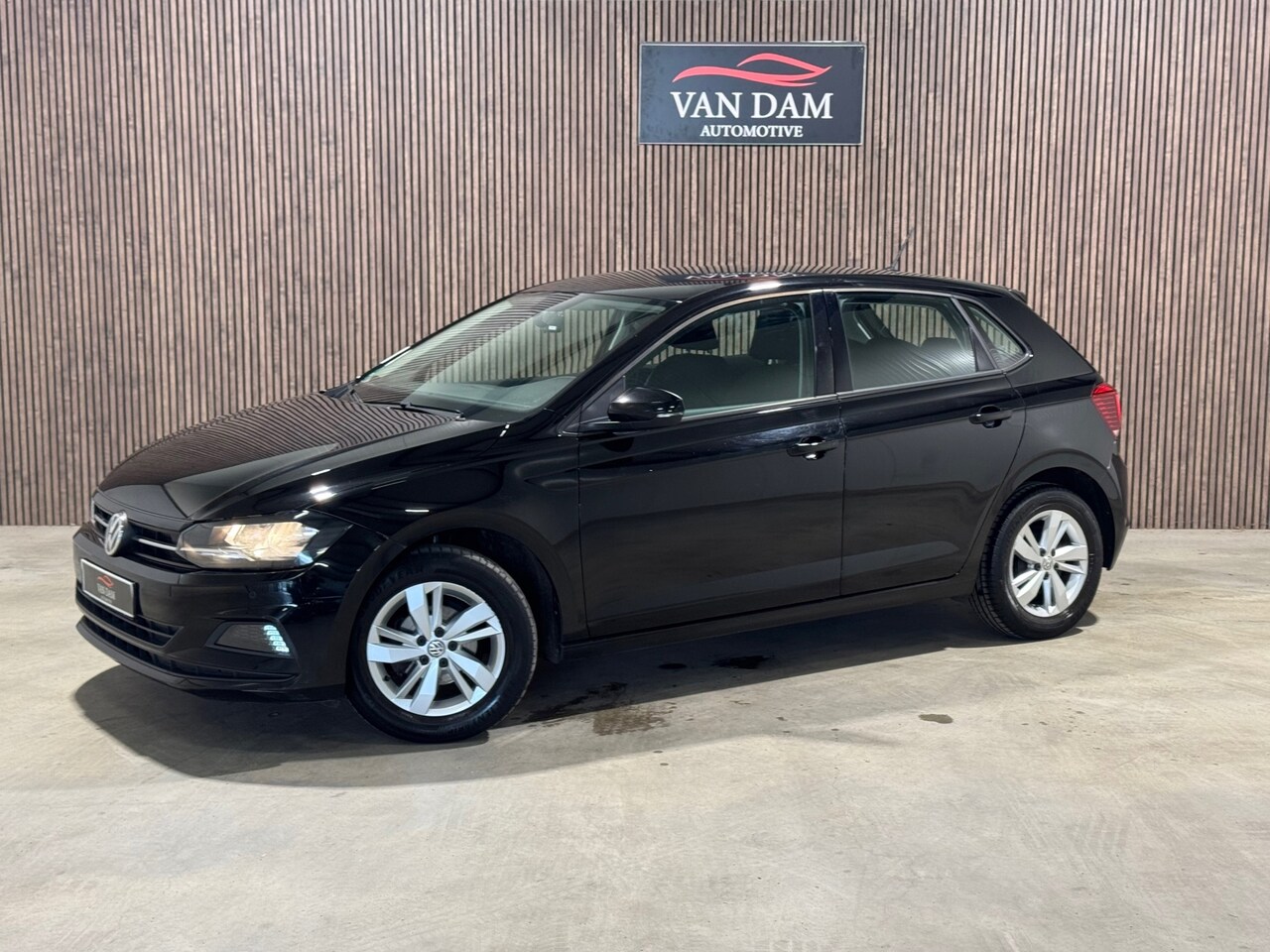 Volkswagen Polo - 1.0 TSI Comfortline 2018 PDC BLEUTOOTH CRUISE - AutoWereld.nl