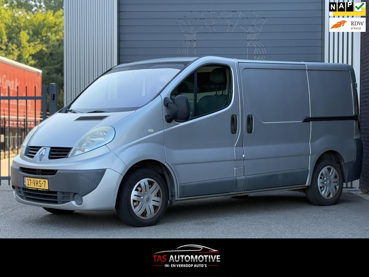 Renault Trafic - 2.0 dCi T27 L1H1 Générique DC 2.0 dCi T27 L1H1 Générique DC NAVI / AIRCO - AutoWereld.nl
