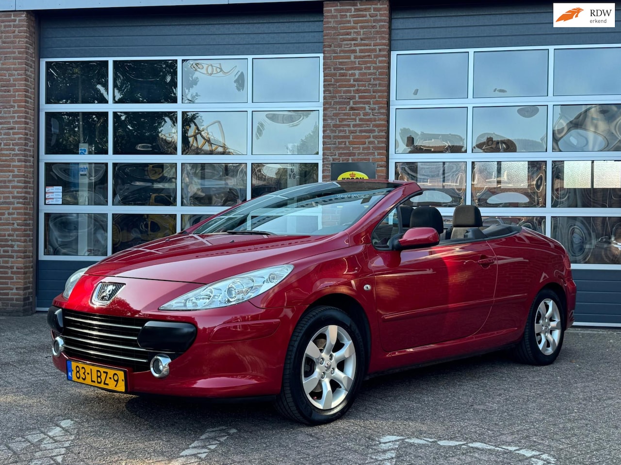 Peugeot 307 CC - 1.6-16V 1.6-16V, Airco, El. kap 16 inch LM - AutoWereld.nl