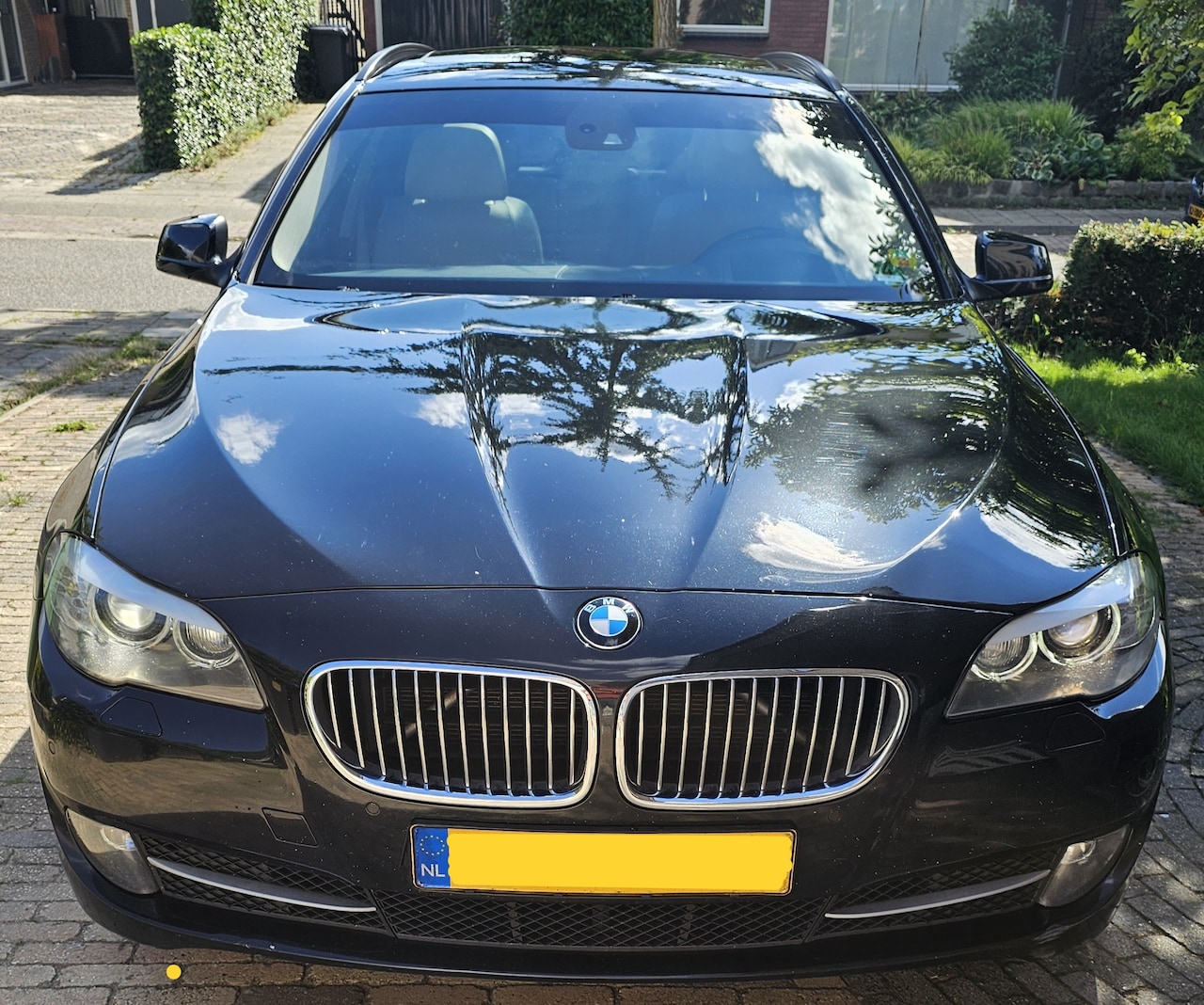 BMW 5-serie Touring - 525d High Executive 6 cilinder in lijn - AutoWereld.nl