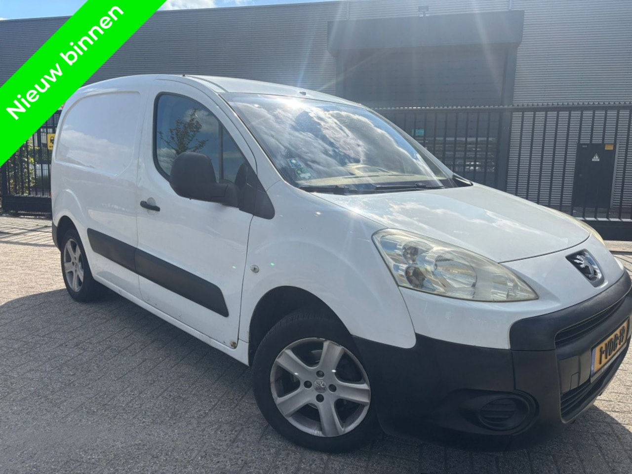Peugeot Partner - 120 1.6 HDI L1 XR Airco New Apk - AutoWereld.nl