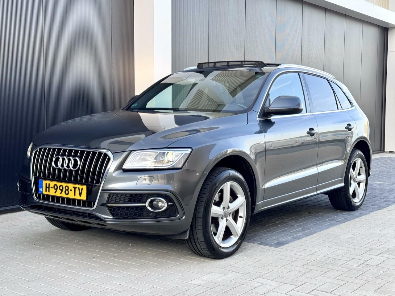 Audi Q5 - 2.0 TFSI quattro 2xS-Line | Pano | Xenon | Facelift - AutoWereld.nl