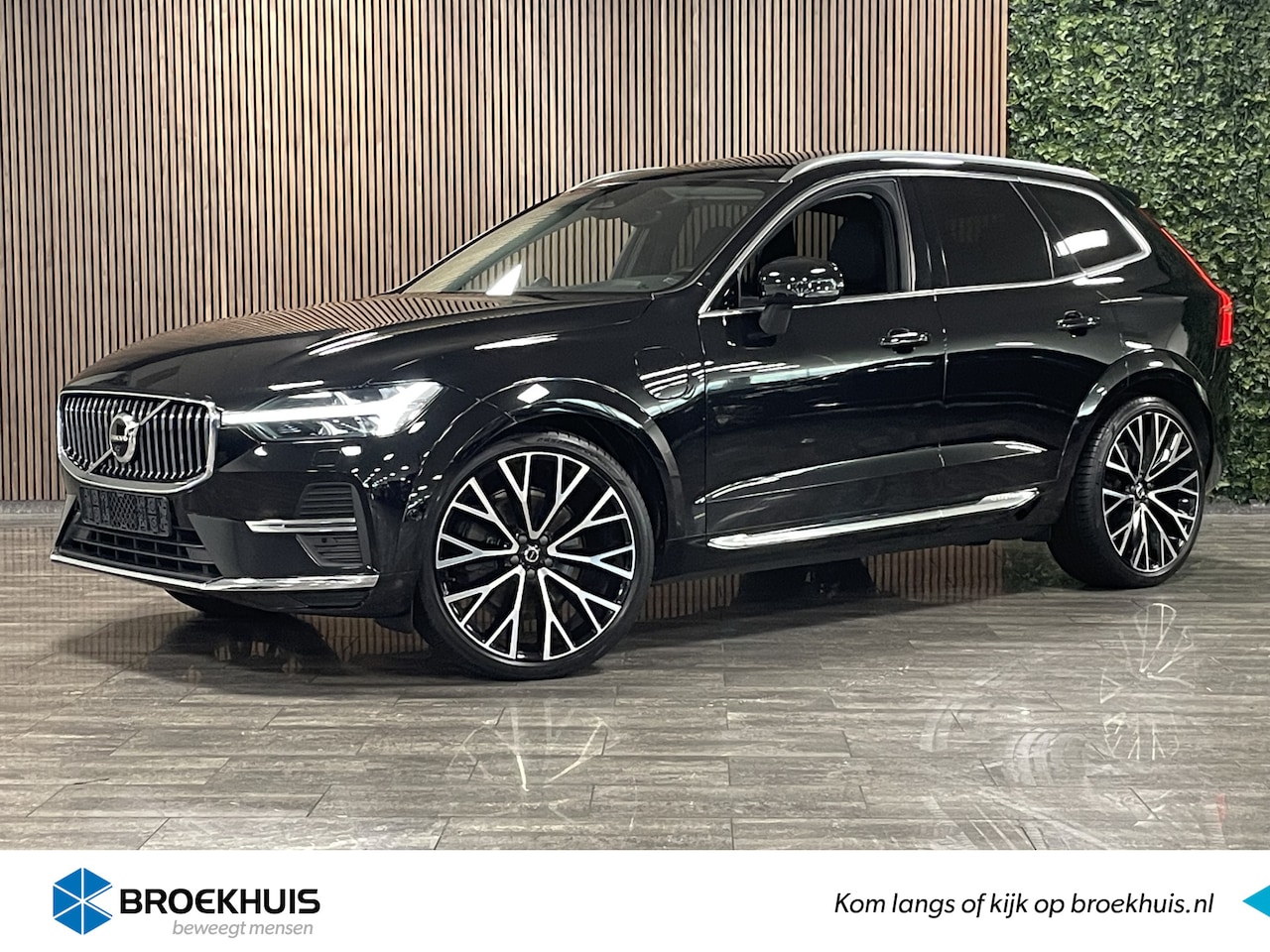 Volvo XC60 - T8 AWD Recharge Inscription | MY22 | Bowers & Wilkins | Luchtvering | Trekhaak | 360° Came - AutoWereld.nl