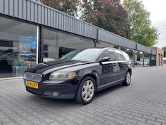 Volvo V50 - 1.8 Elite €1250, - Nieuwe apk bij levering Clima Trekhaak Limited Edition: Handgetekende h