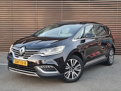Renault Espace - 1.6 TCe Initiale Paris 7p. | Pano | Trekhaak | Navi | Vol opties Met een nieuwe apk . Inte