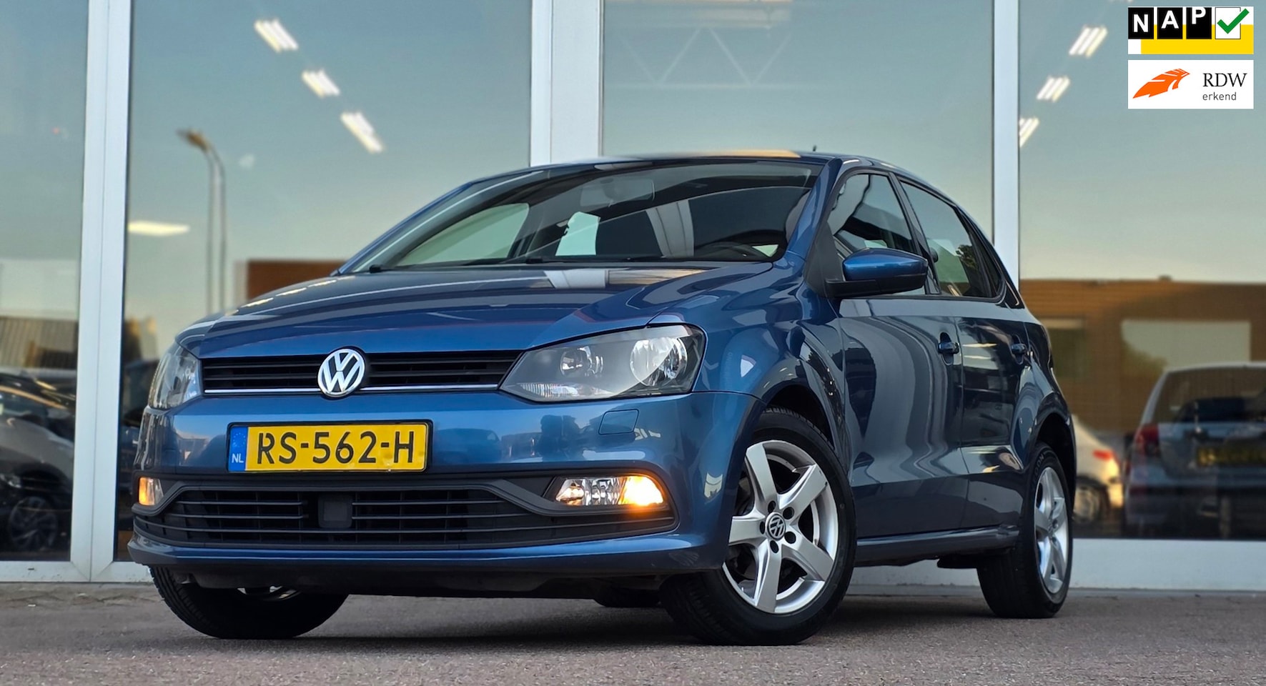 Volkswagen Polo - 1.0i Comfortline 5-drs Airco LM velgen Nieuwe APK - AutoWereld.nl
