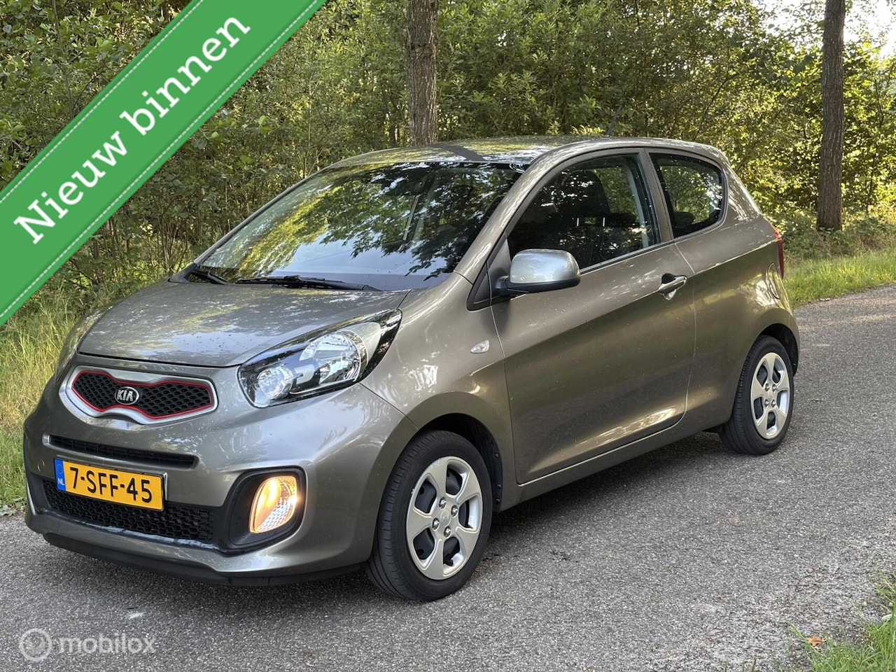 Kia Picanto - 1.0 CVVT Comfort Pack 1.0 CVVT Comfort Pack - AutoWereld.nl