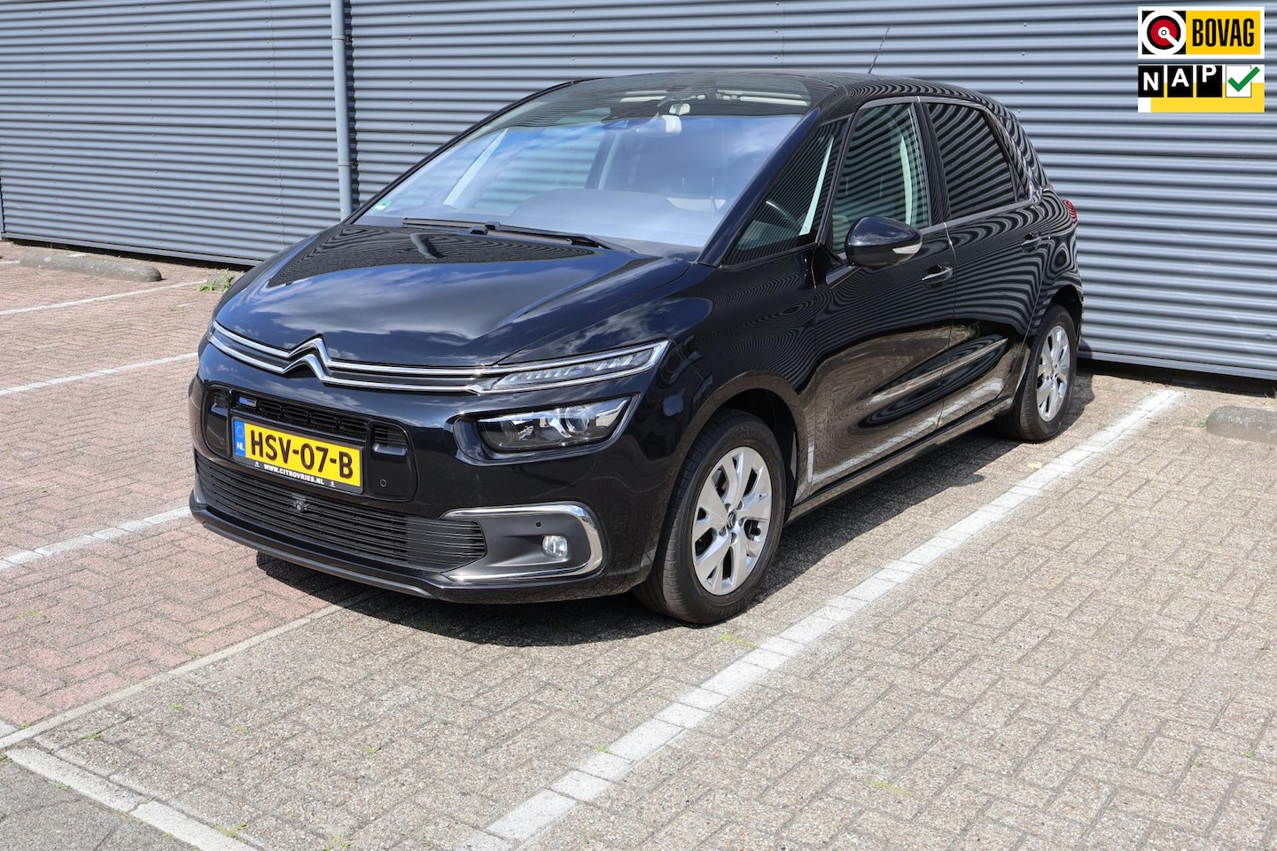 Citroën C4 Picasso - 1.2 PureTech Massage Keyless Navi Camera Trekhaak PDC Cruise APK Garantie - AutoWereld.nl