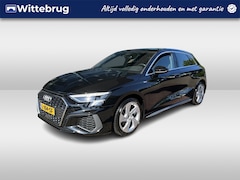 Audi A3 Sportback - 30 TFSI S edition / Panorama dak / Led verlichting / Navigatie / 17 Inch