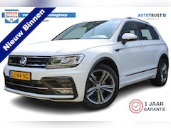 Volkswagen Tiguan - 1.5 TSI Comfortline Business R-Line | Incl. 12 maanden Garantie | Panorama dak | Stoelmass